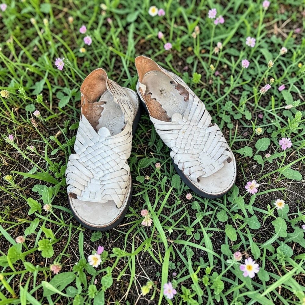Brand X Mexican Huaraches White Woven Leather Size 6.5